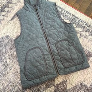 Caslon Quilted Vest Medium